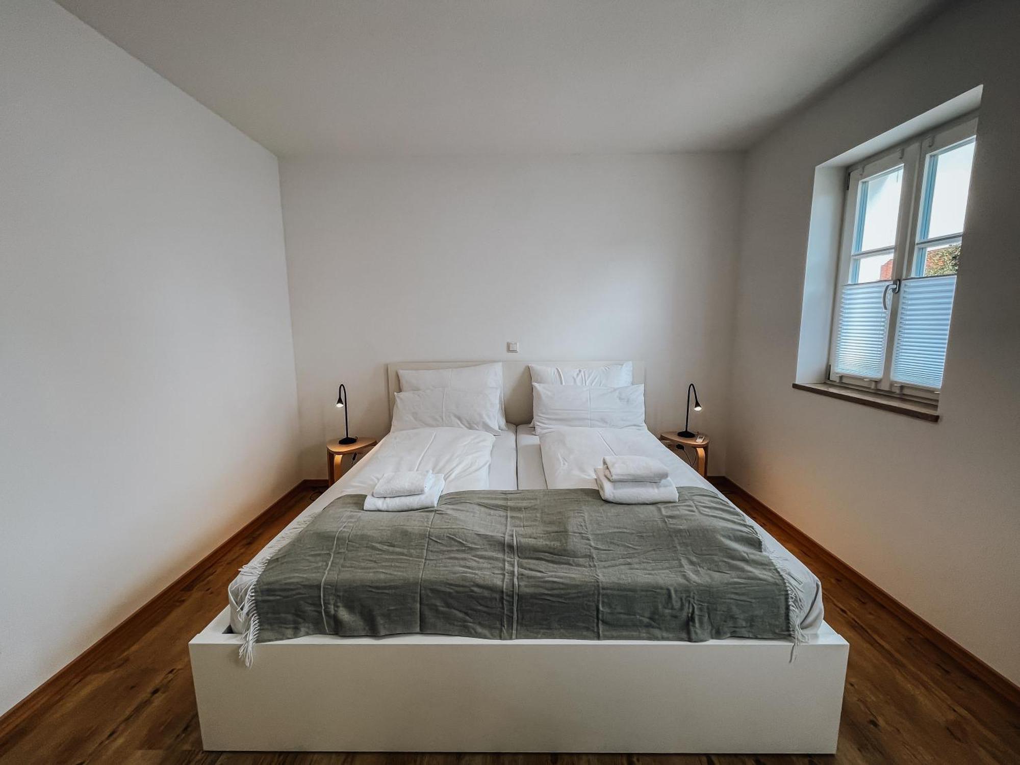 Schee Am Loepsinger Tor Apartment Nördlingen