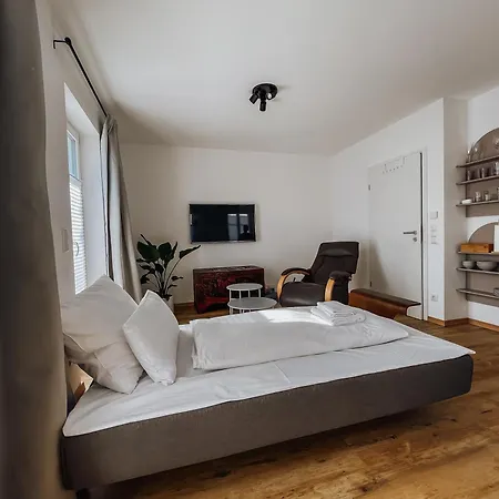 Schee Apartments Am Loepsinger Tor Nördlingen Buitenkant foto